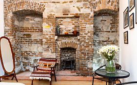 Nina' Cozy Apartment